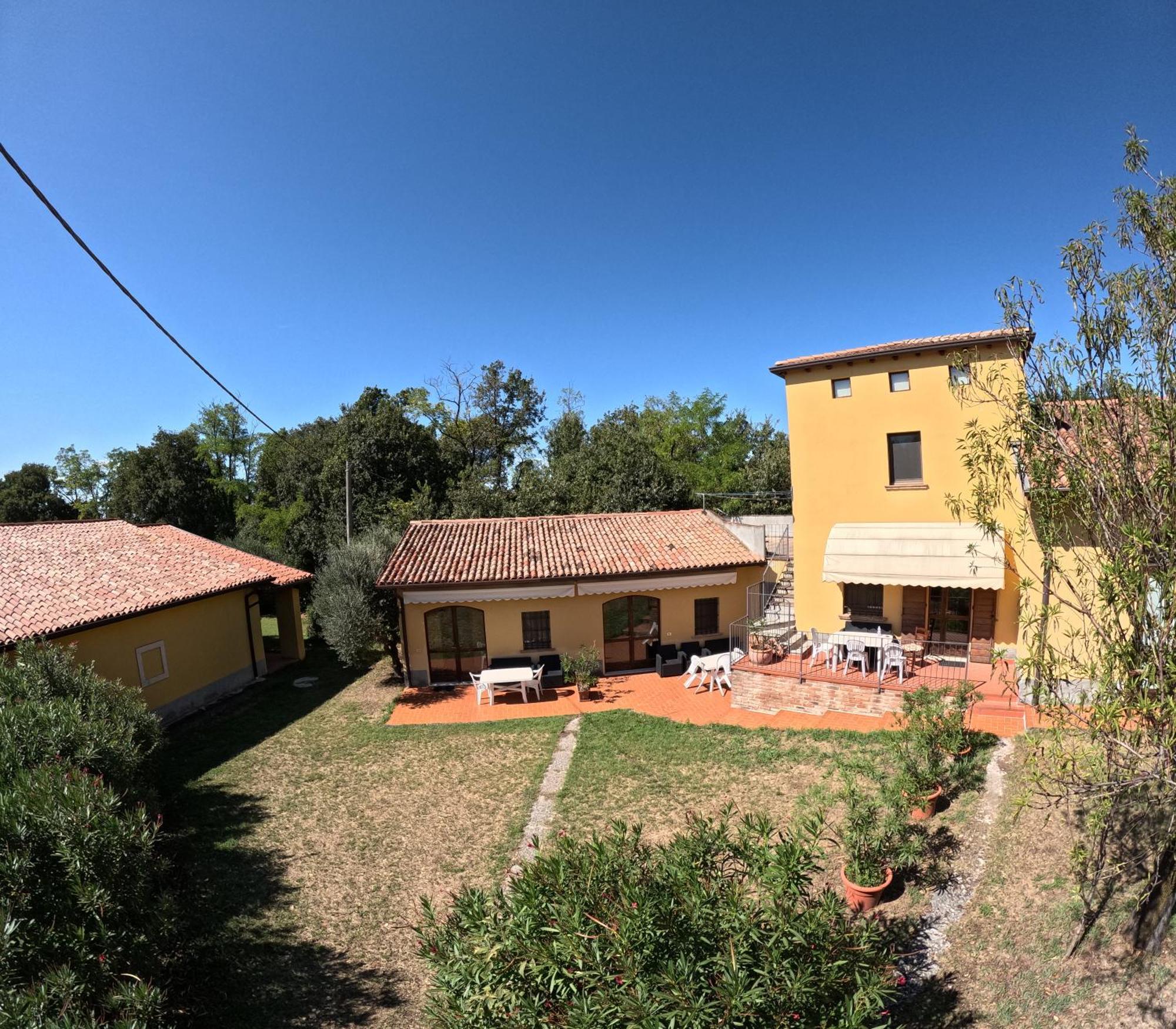 Agriturismo Gardenali Volta Mantovana Ngoại thất bức ảnh