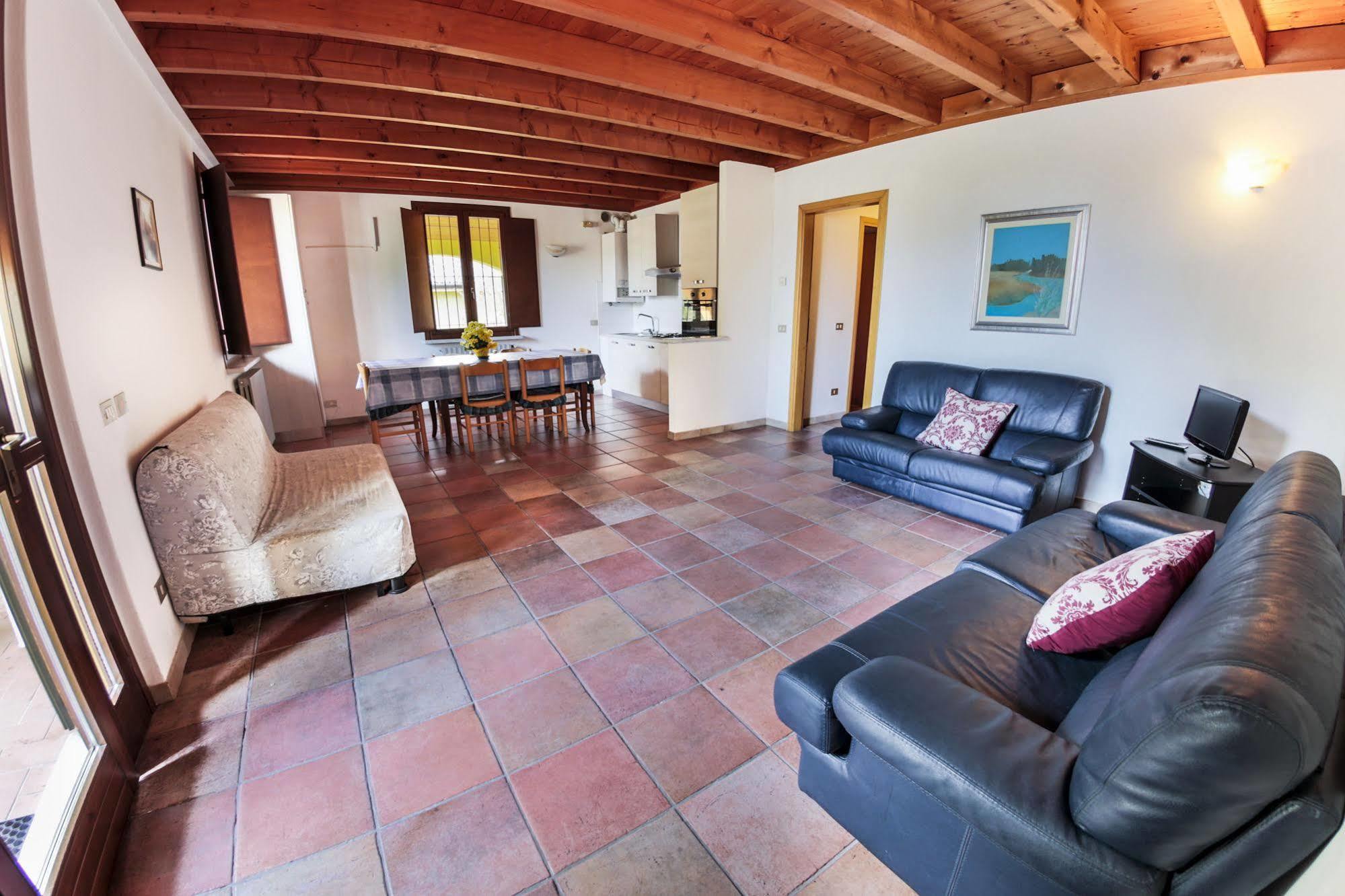 Agriturismo Gardenali Volta Mantovana Ngoại thất bức ảnh